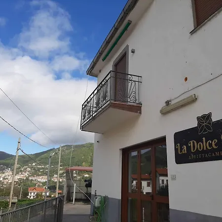 La Dolce ゲストハウス アジェーロラ
